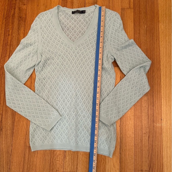 Brooks Brothers Sweater Womens S 100% Italian Cashmere V Neck Gray Cable Knit s@ - Picture 6 of 8